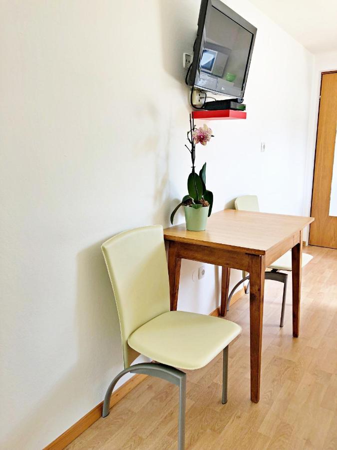 2 Studio & Apartment Cvetek בוהין מראה חיצוני תמונה